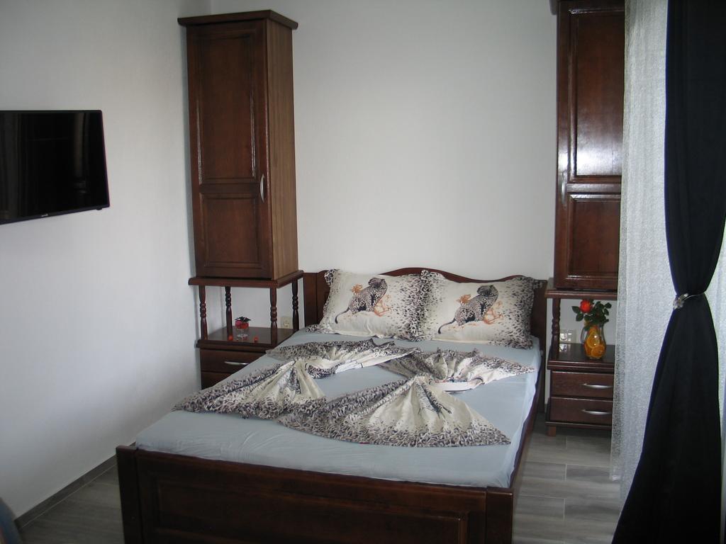 Guest House Dena Dobra Voda Room photo